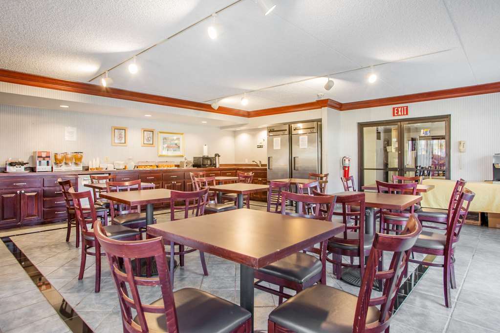 Hometowne Studios By Red Roof Egg Harbor-Atlantic City Airport Egg Harbor Township Étterem fotó